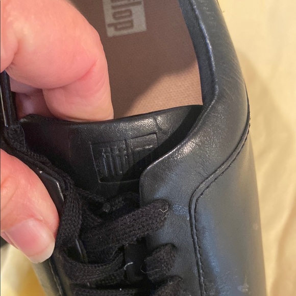 Fitflop Black Flats Minimalist Comfort rally sneaker - Picture 10 of 16